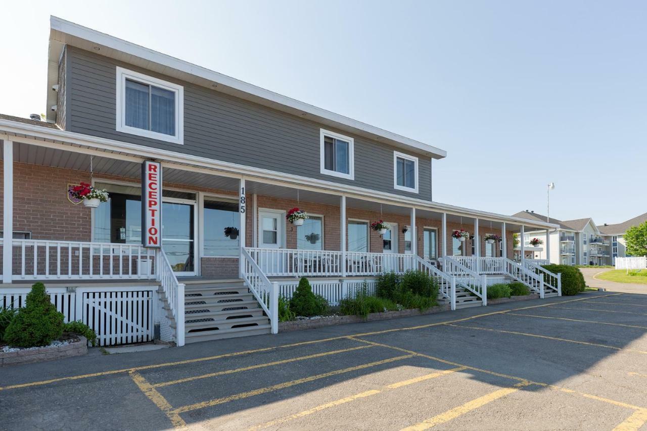 Motel Au Vieux Piloteux Riviere-du-Loup Bagian luar foto